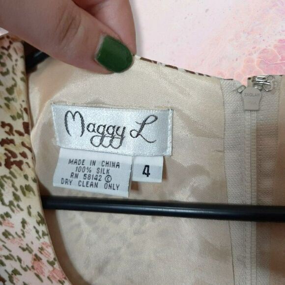 Maggy L Vintage Silk Animal Print Dress sz 4 - Picture 7 of 7